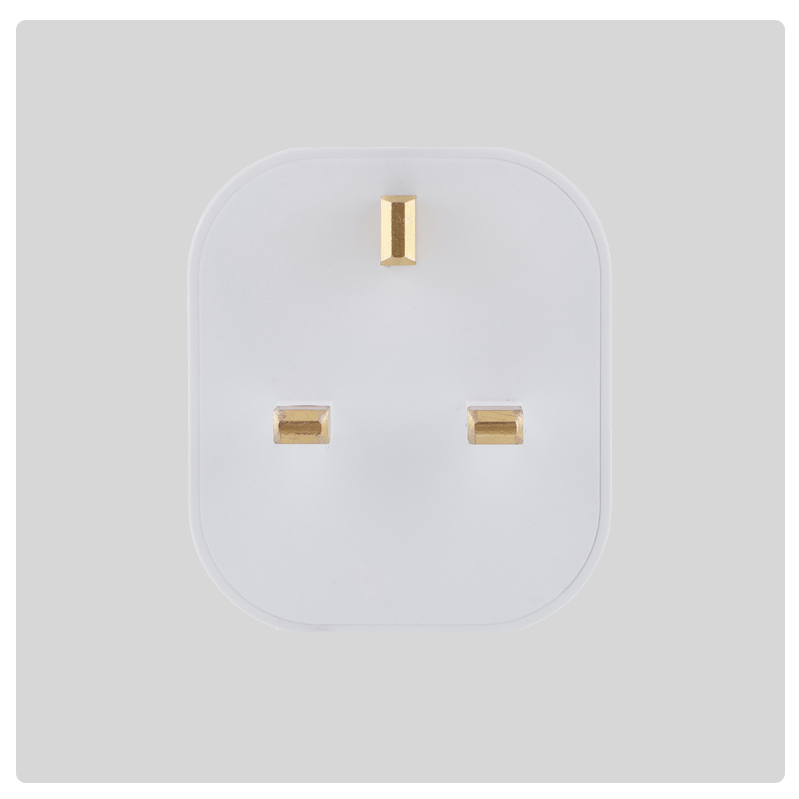 HALO Smart Plug Pack four white UK style plugs with gold pins